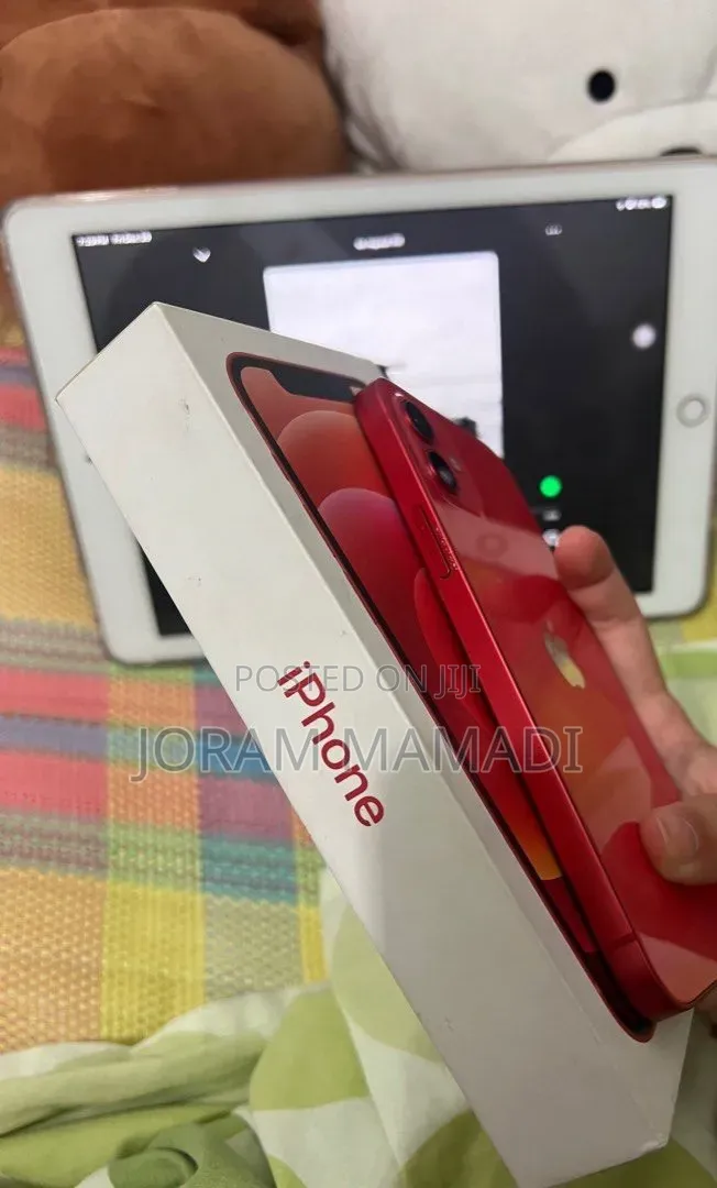 Apple iPhone 12 256 GB Red