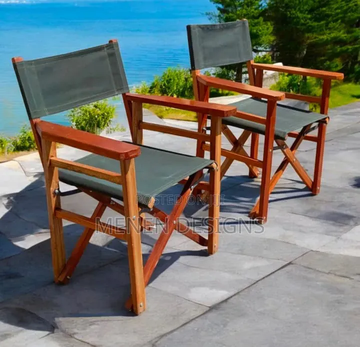 Foldable Canvas Camping Wooden Chair ~ Padded Finish Design.