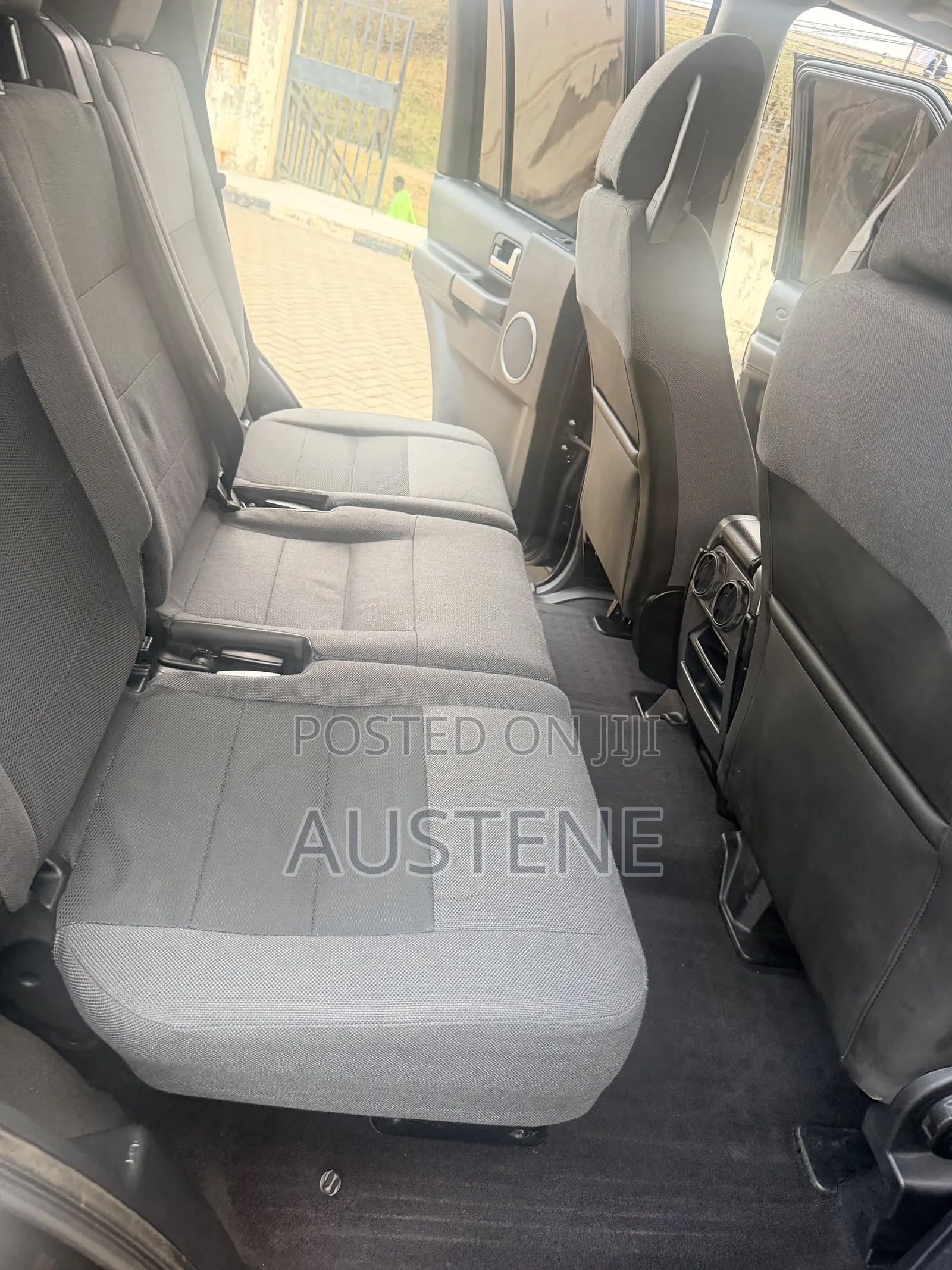 Land Rover Discovery 2006 Black