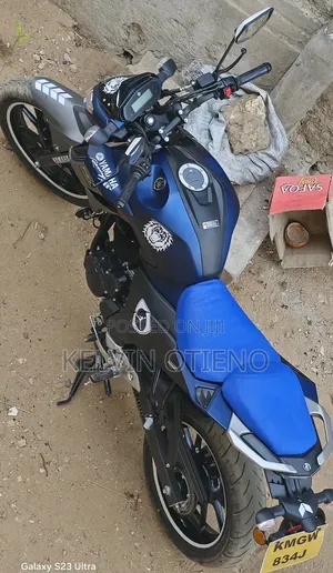 Yamaha FZ 2024 Blue