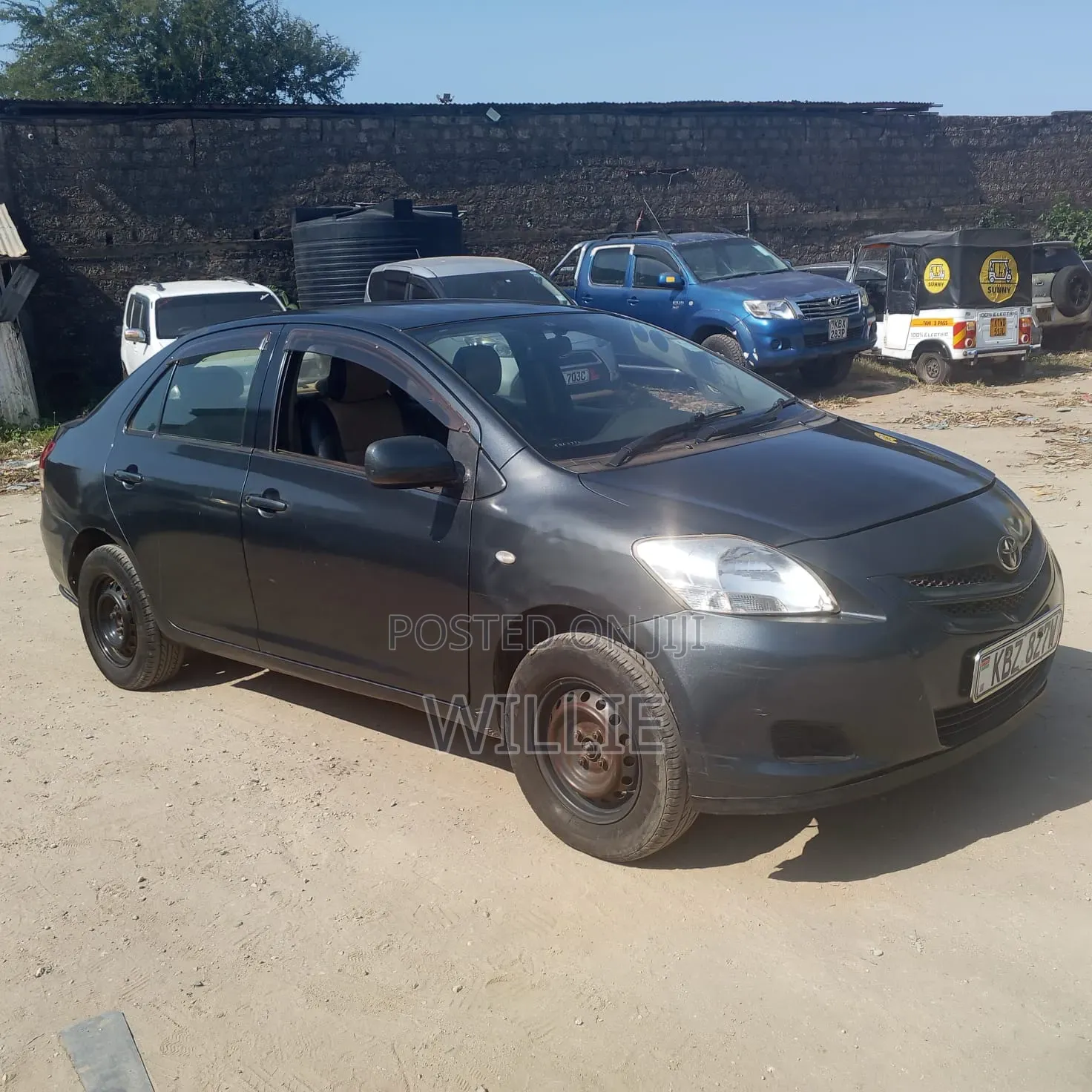 Toyota Belta 2007 Gray