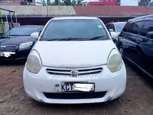 Toyota Passo 2012 White