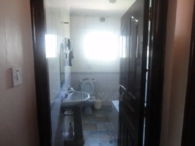 4bdrm Townhouse / Terrace in Happy Valley, Thika for rent