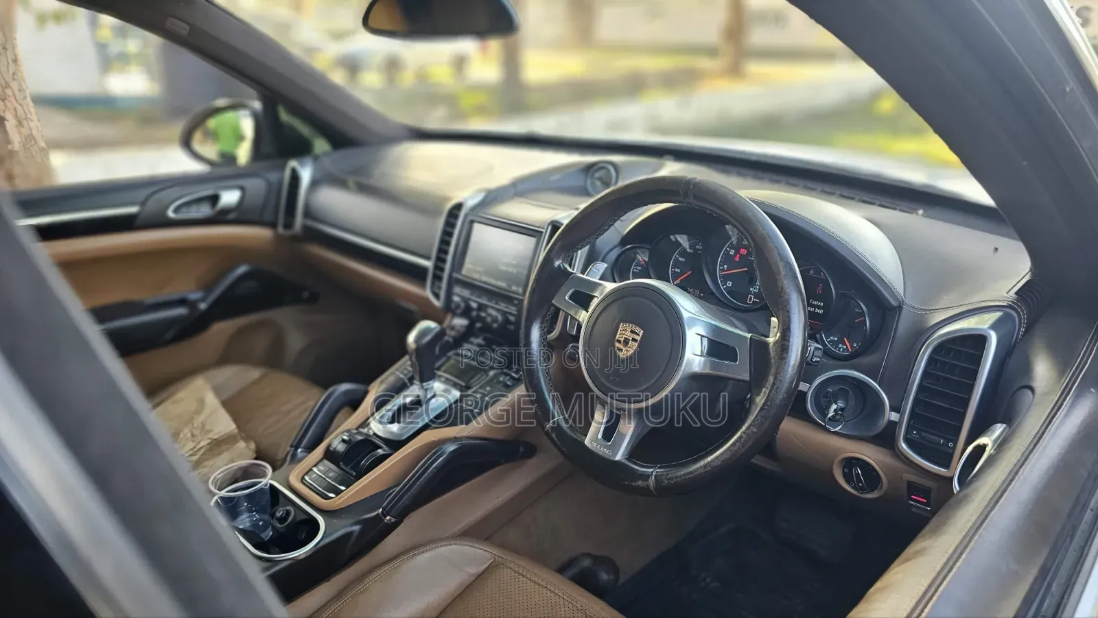 Porsche Cayenne 2014 Pearl