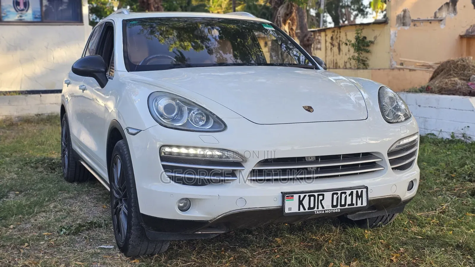 Porsche Cayenne 2014 Pearl