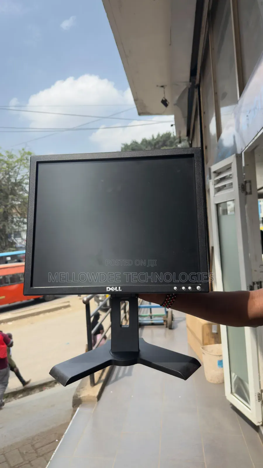 Dell 17" Monitor