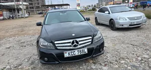 Mercedes-Benz C200 2009 Black