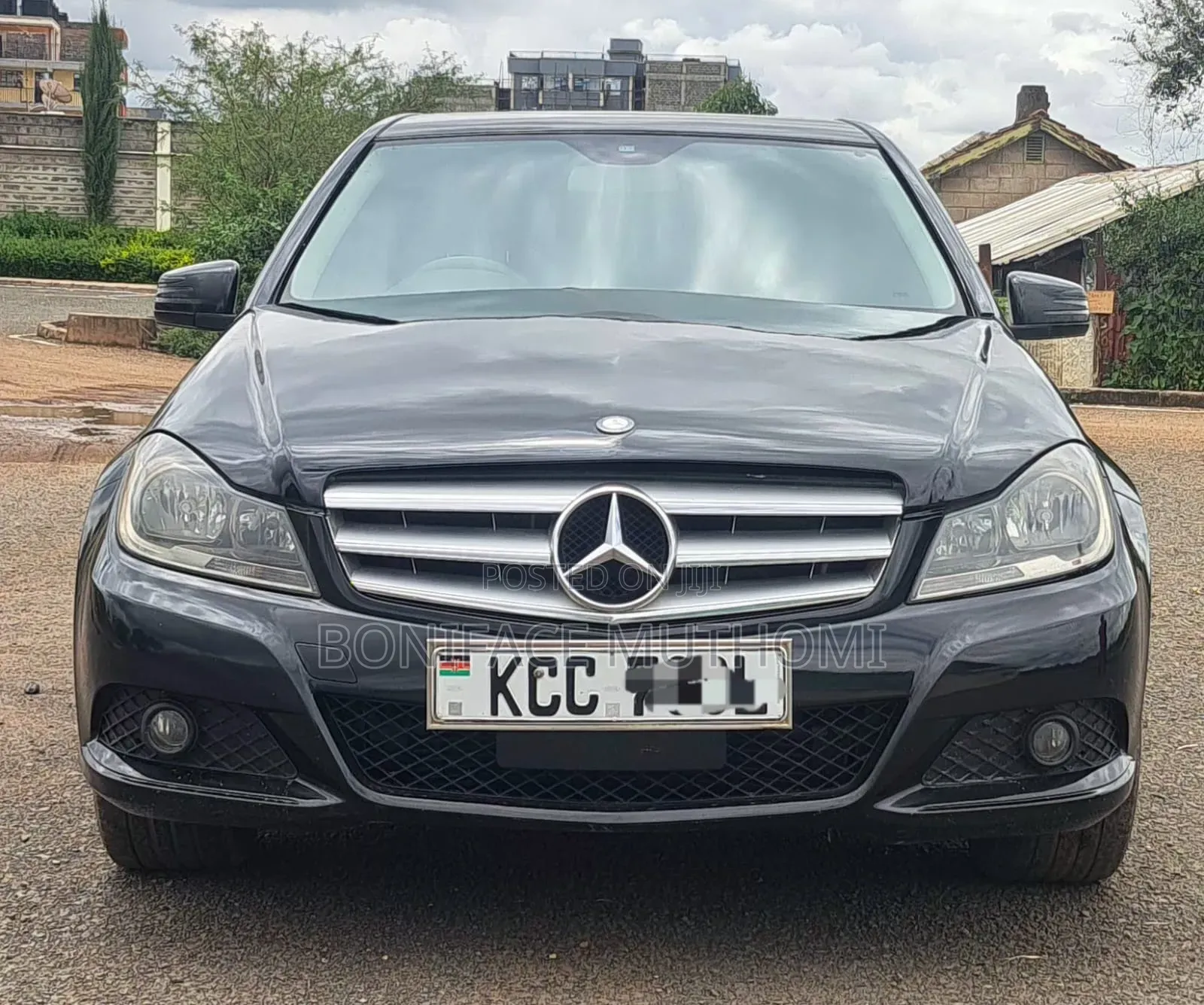Mercedes-Benz C200 2009 Black