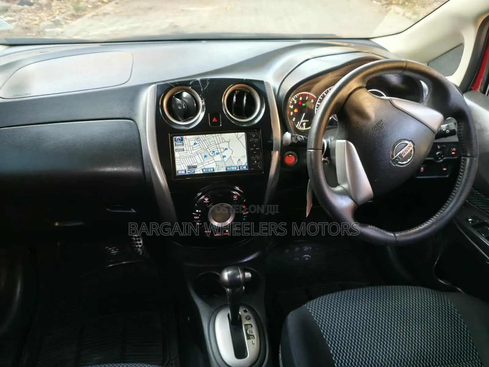 Nissan Note 2016 Red