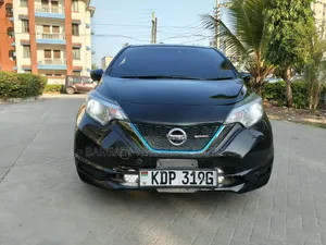 Nissan Note 2017 Black