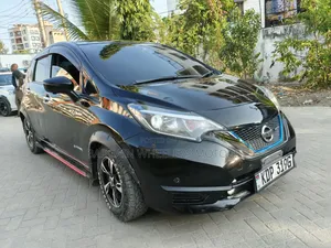 Nissan Note 2017 Black