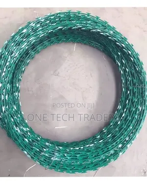 Galvanised Green 10m Razor Wire Wrapped