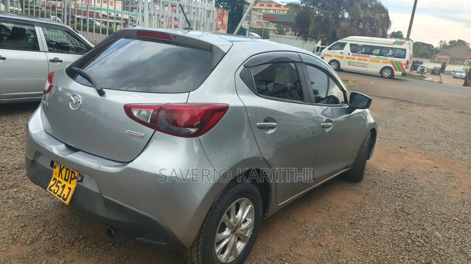 Mazda Axela SV Premium 2014 Gray