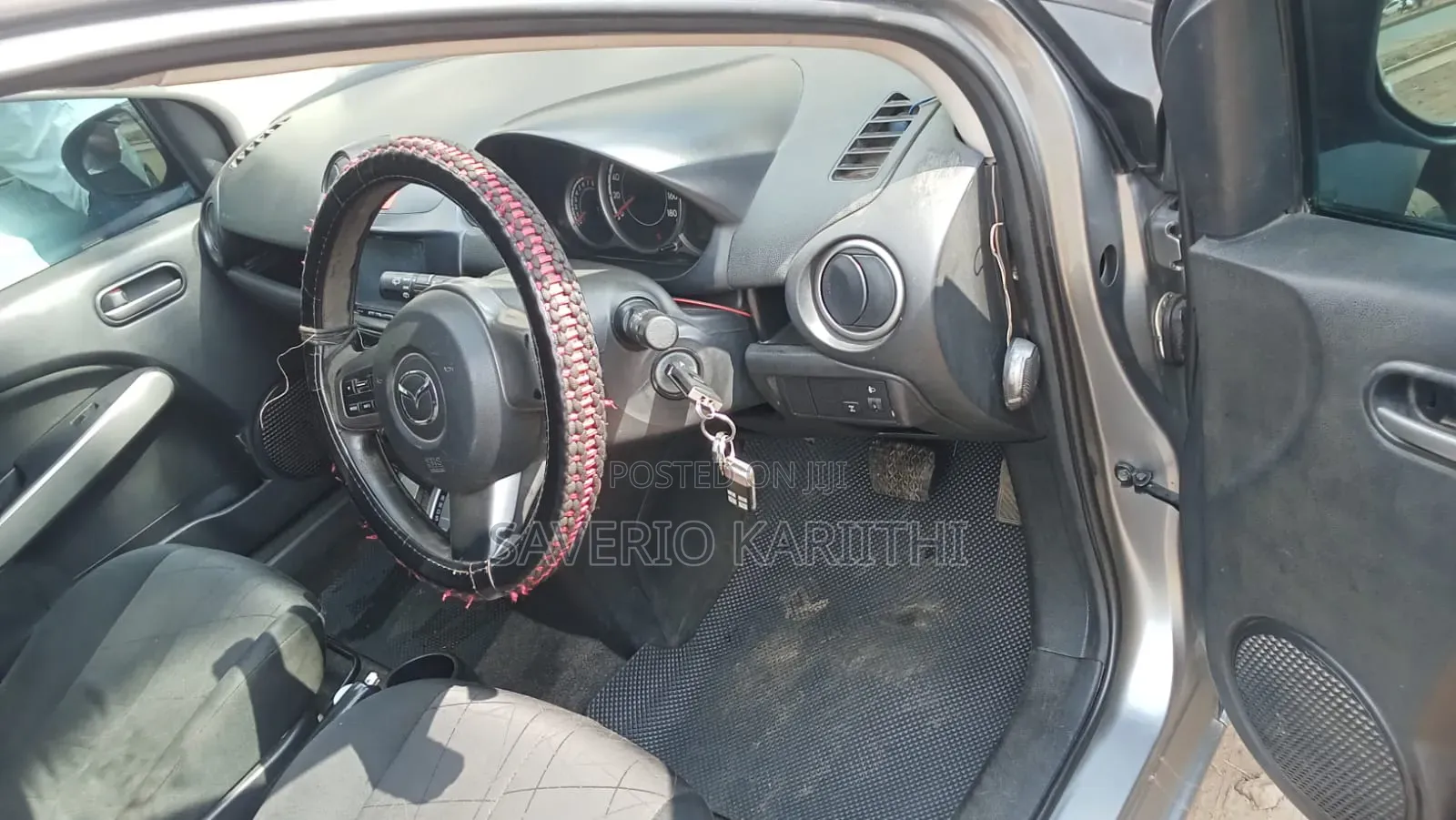 Mazda Axela SV Premium 2014 Gray
