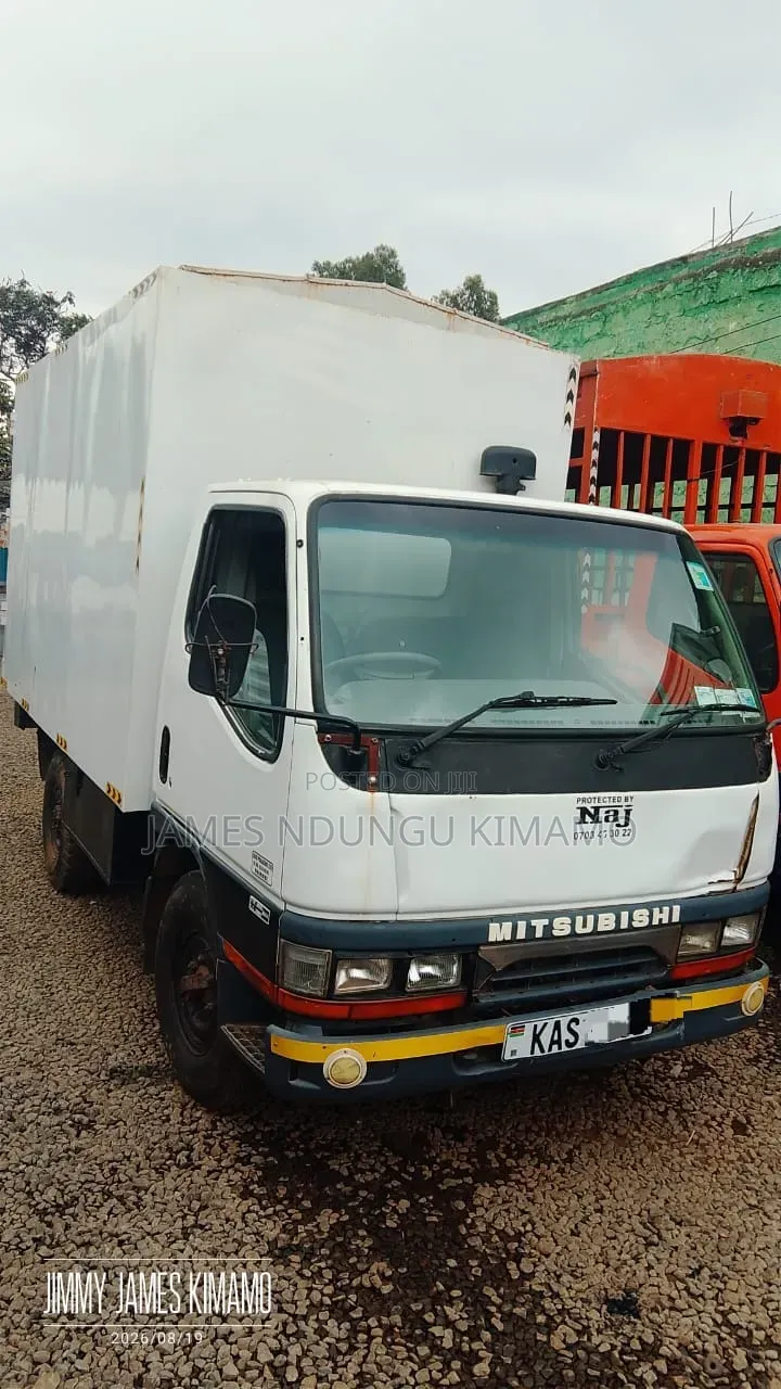 Mitsubishi Canter 4d32 Single 2004 White on Sale