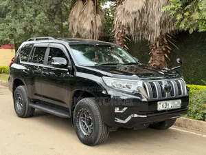 Toyota Land Cruiser Prado 2.7 2018 Black