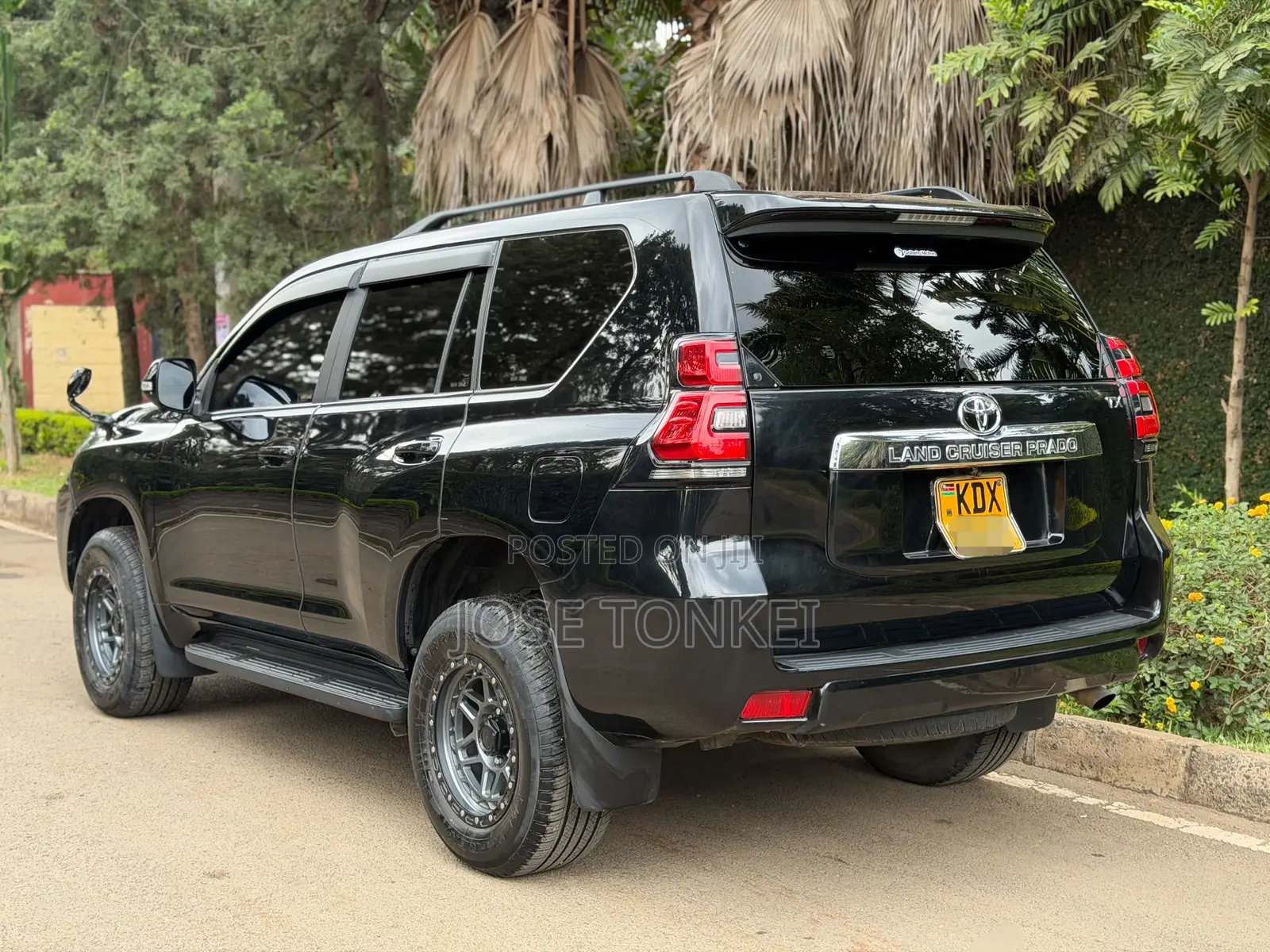 Toyota Land Cruiser Prado 2.7 2018 Black