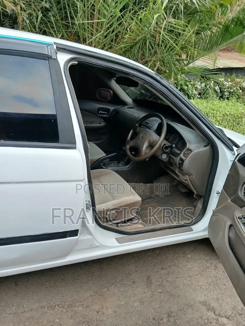 Nissan FB15 2004 White