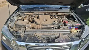 Nissan Navara 2019 Black