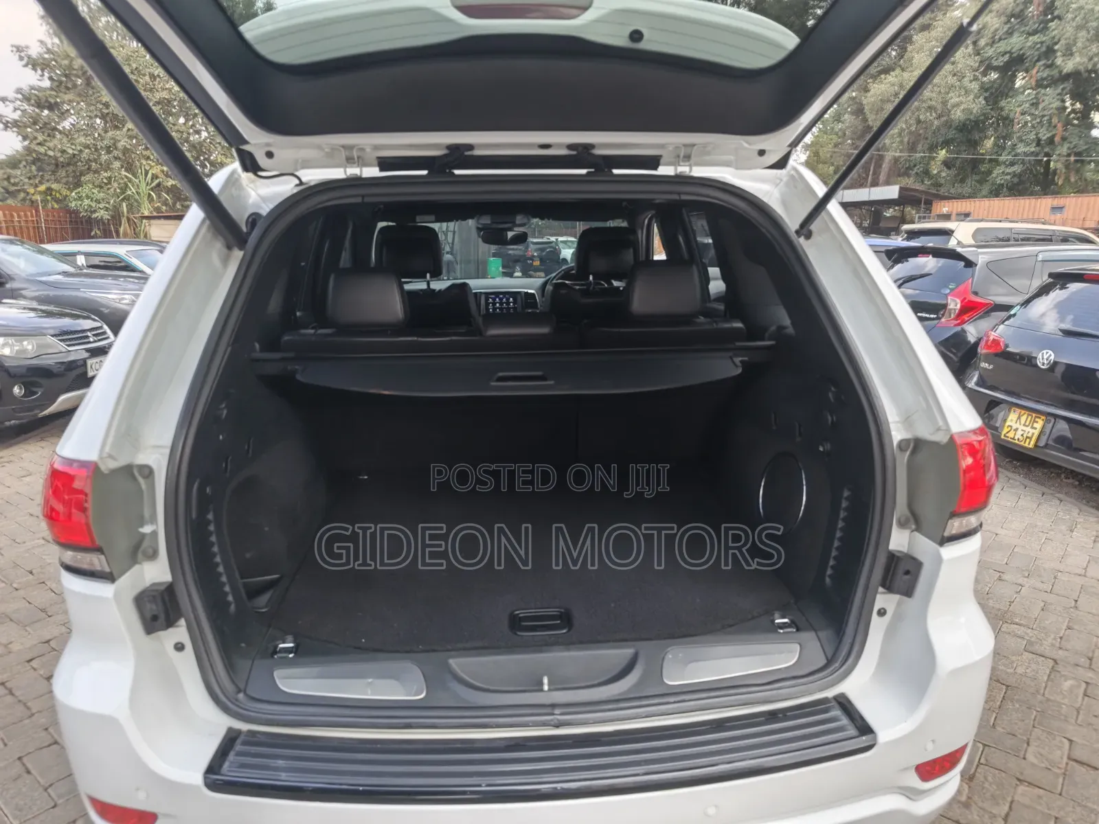 Jeep Cherokee 2018 White