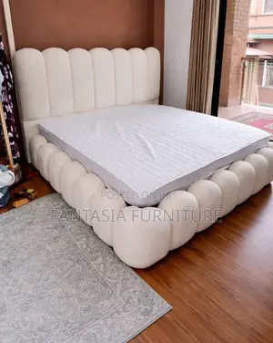 5x6 Plush Cream Bubble Bed: Pay on Delivery