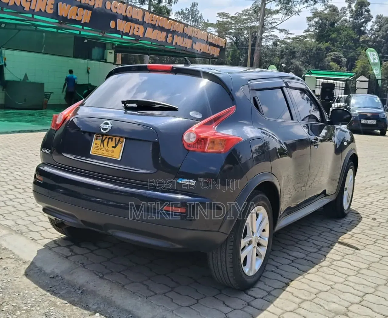 Nissan Juke 2012 Black