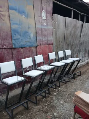Modish High Stools Chairs