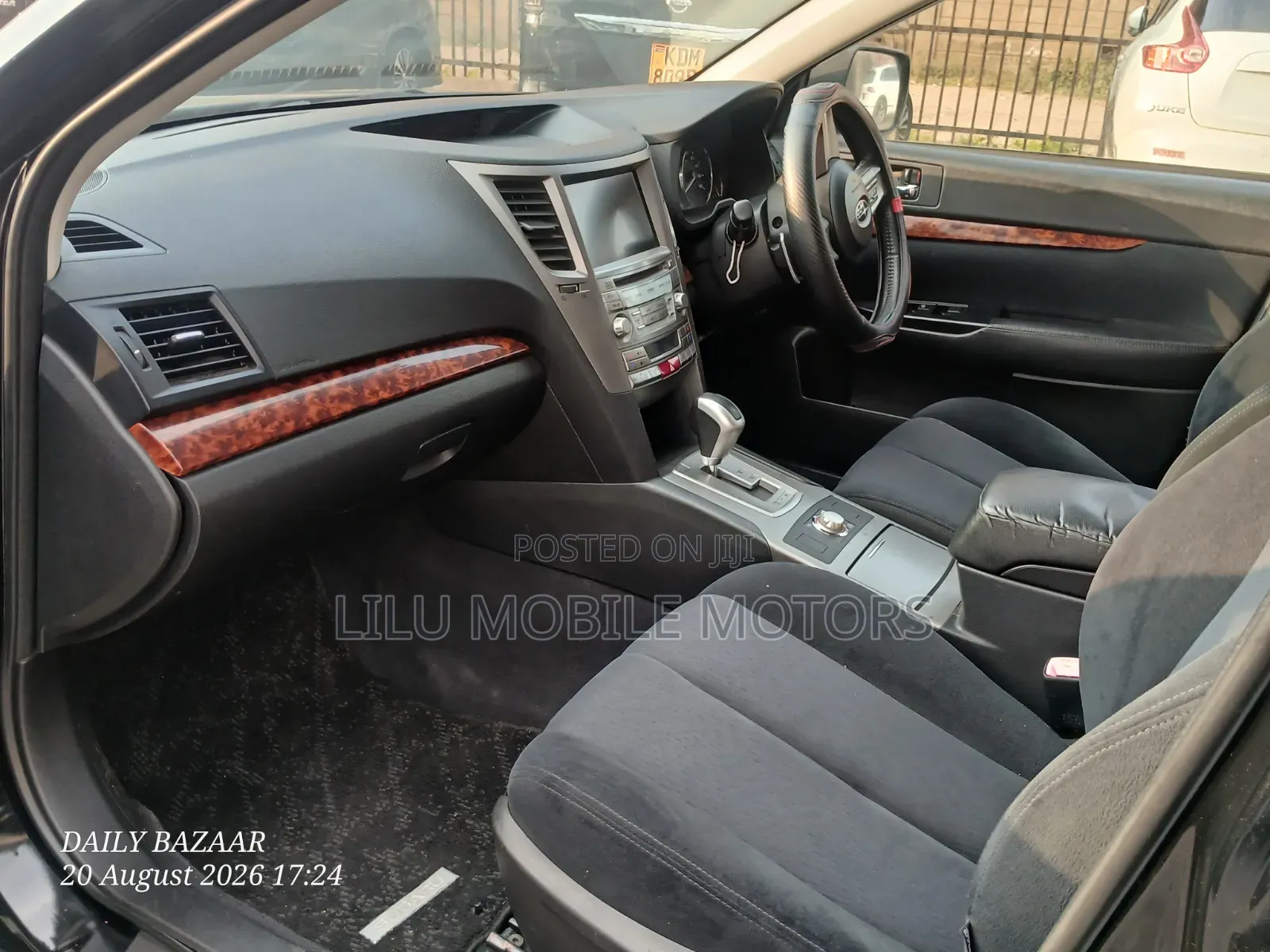 Subaru Outback 2.5i Limited 2010 Black