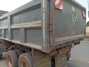 Ashok Leyland 2518 Tripper