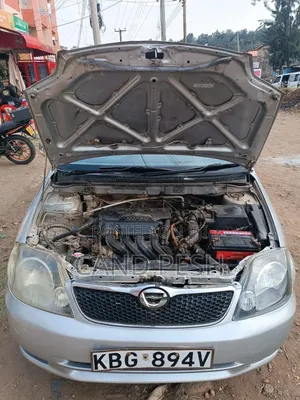 Toyota Corolla 2000 Silver