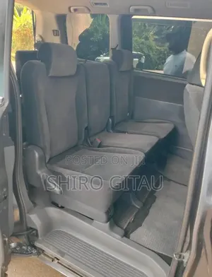 Toyota Noah 2008 Gray
