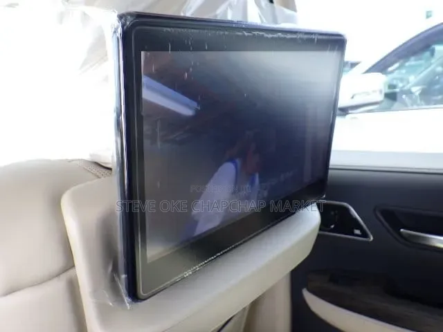 Toyota Land Cruiser 2022 Beige