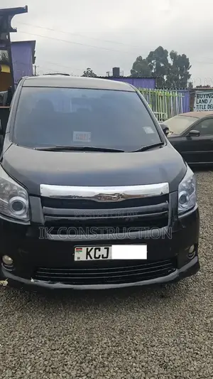 Toyota Noah 2019 Black