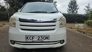 Toyota Noah 2009 White