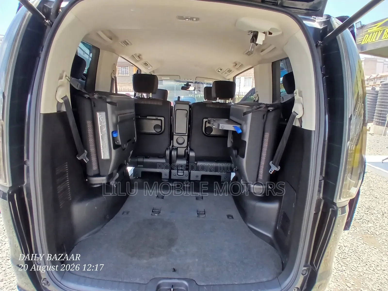 Nissan Serena 2016 Black
