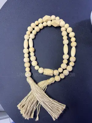 Nude Wooden Bead Garland – Rustic Minimalist Home Décor