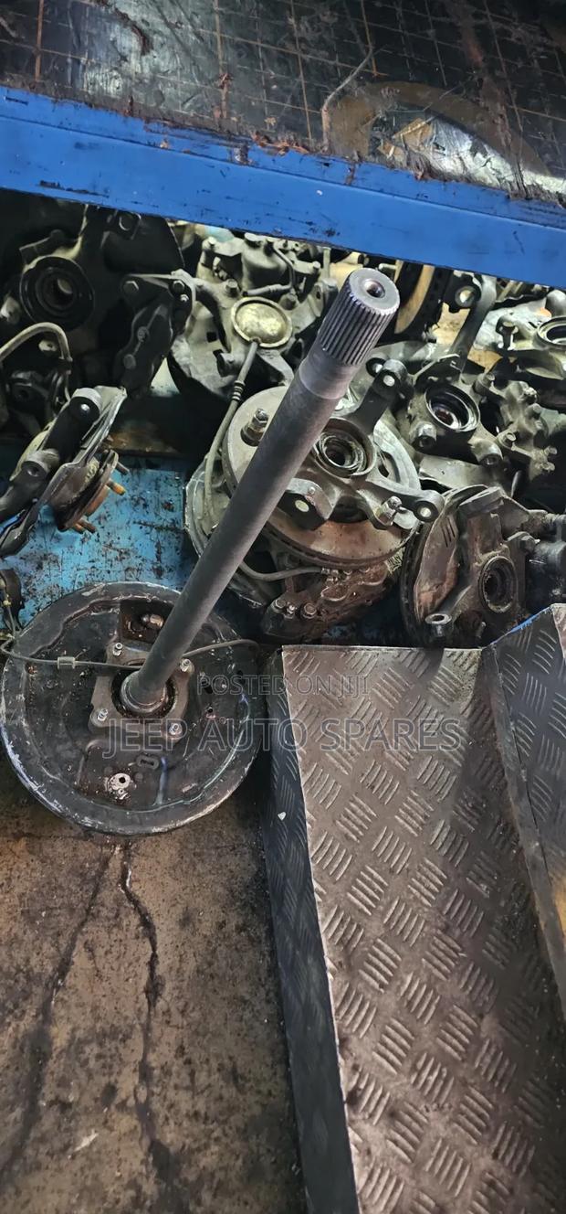 Hilux Vigo Revo Axle Shaft