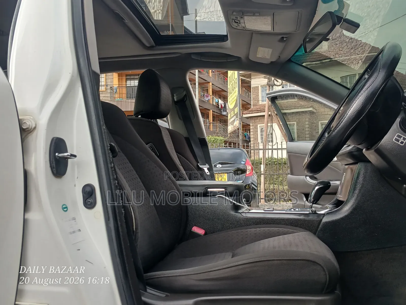 Toyota Crown 2009 Pearl