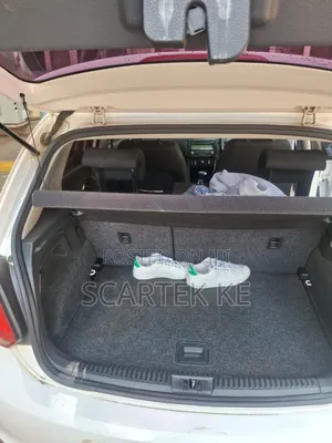 Volkswagen Polo 2010 White