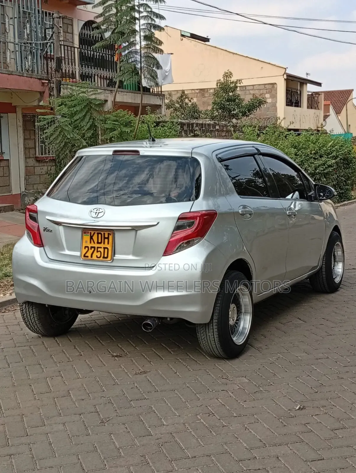 Toyota Vitz 2015 Orange