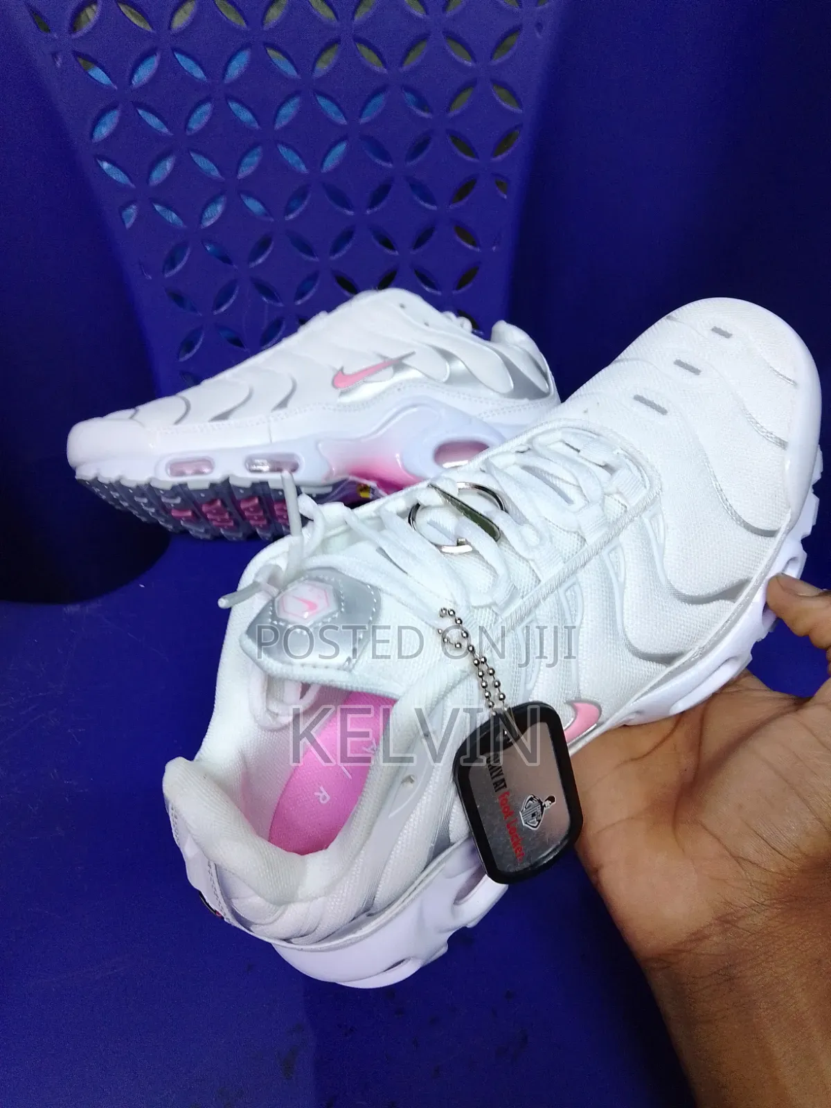 Nike Tn White and Pink for Ladies