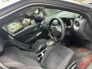 Nissan Juke 2011 Silver