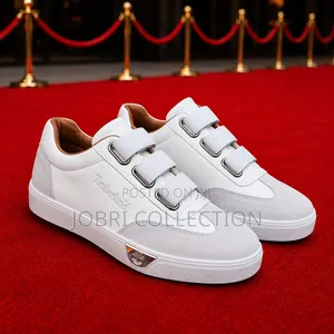 Velcro Strapped Timberland Casual Sneakers