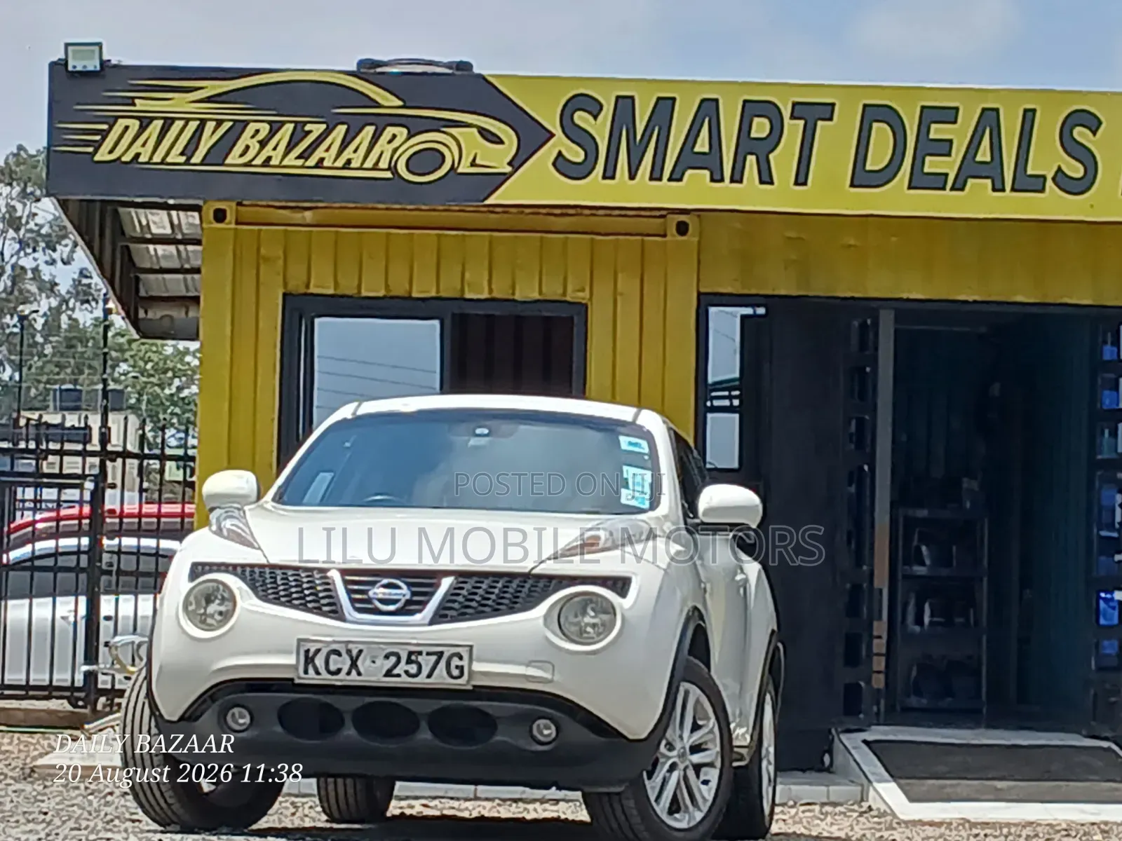 Nissan Juke 2012 White