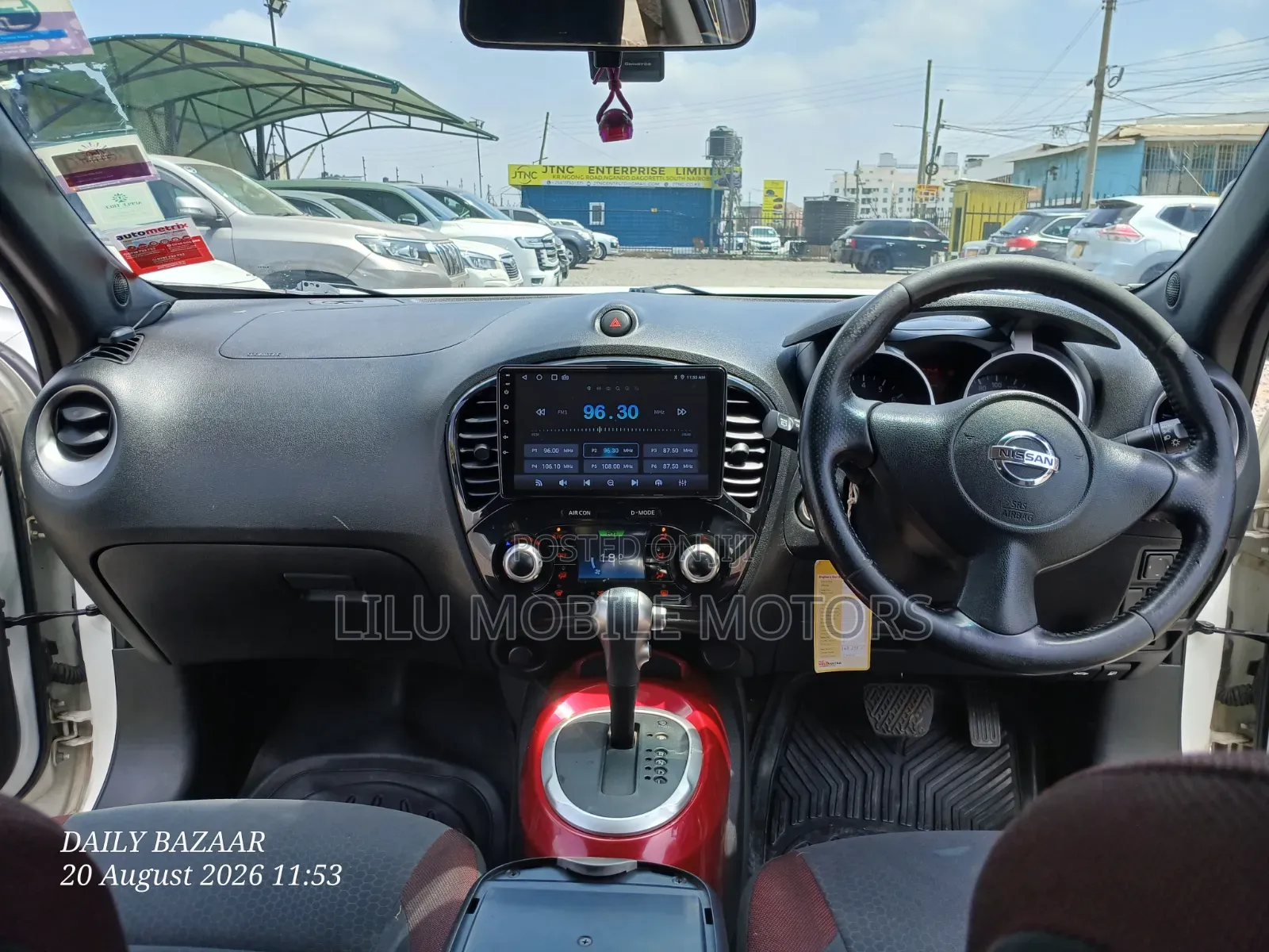 Nissan Juke 2012 White