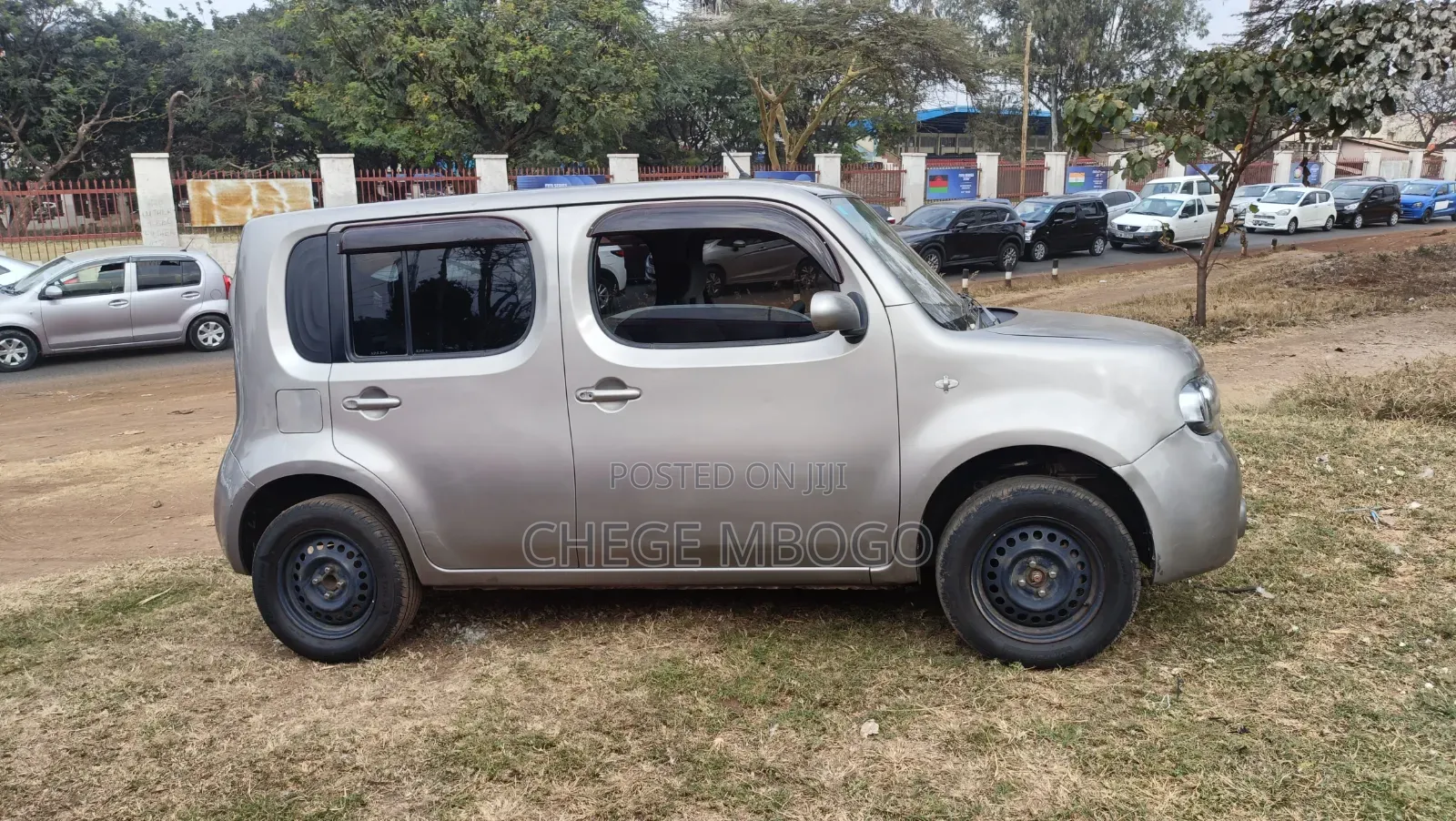 Nissan Cube 2014 Gold