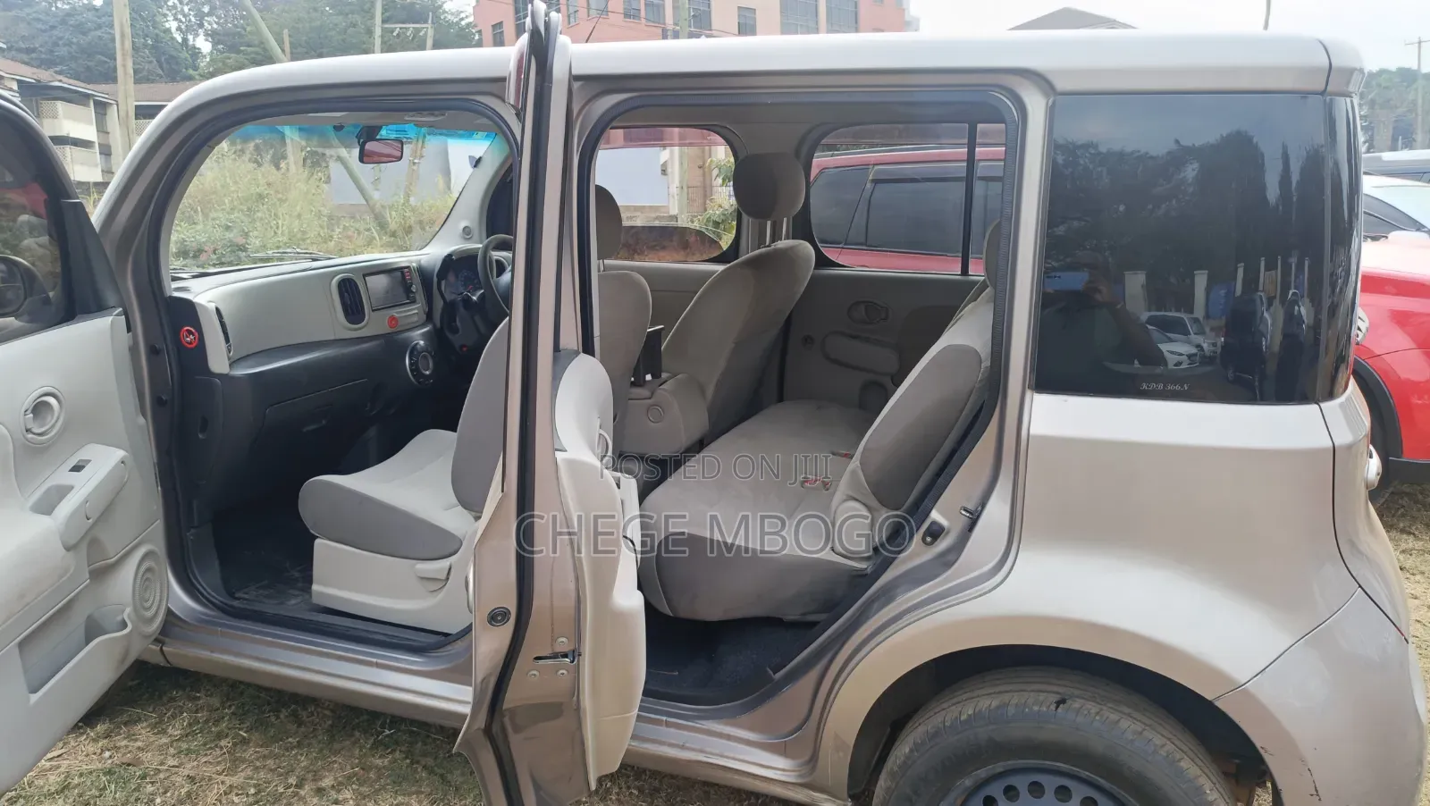 Nissan Cube 2014 Gold