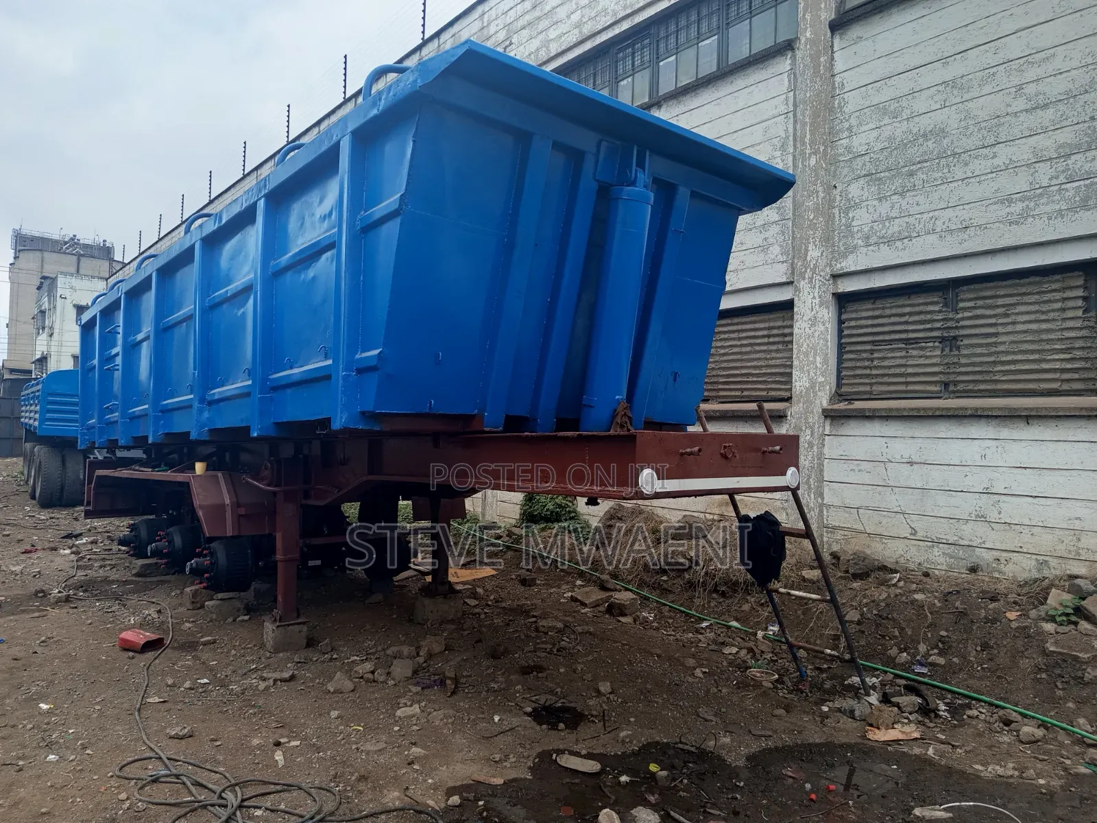 Tipping Trailer