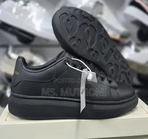 Sleek Alexander Mc.Queen Oversized Sneakers Size 40-45