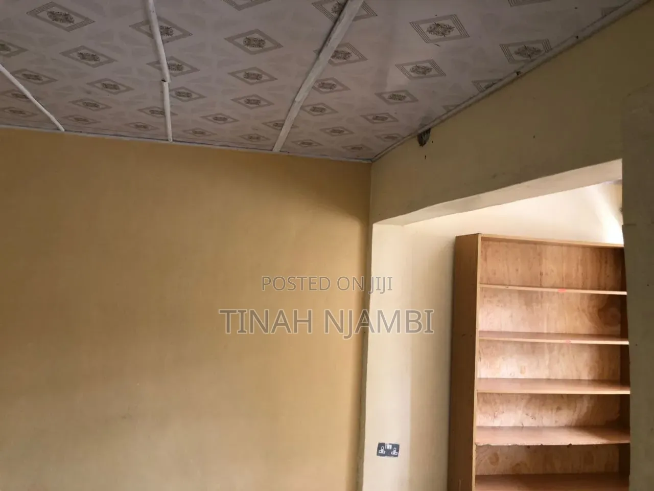 2bdrm House in Kimbo for sale